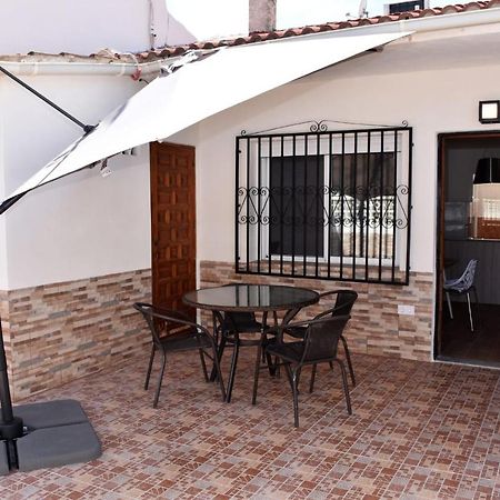 Casa Alex Torrevieja- Holiday House - Con Piscina Comunitaria ภายนอก รูปภาพ